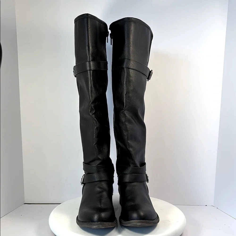 Tall Black Faux Leather Knee High Boot Adjustable Calf Strap Sz 8.5 Boho Classic